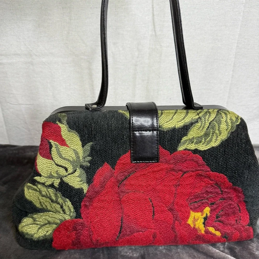 Isabella Fiore Embroidered/Sequined Rose Shoulder/Black Floral Handbag - Picture 2 of 13